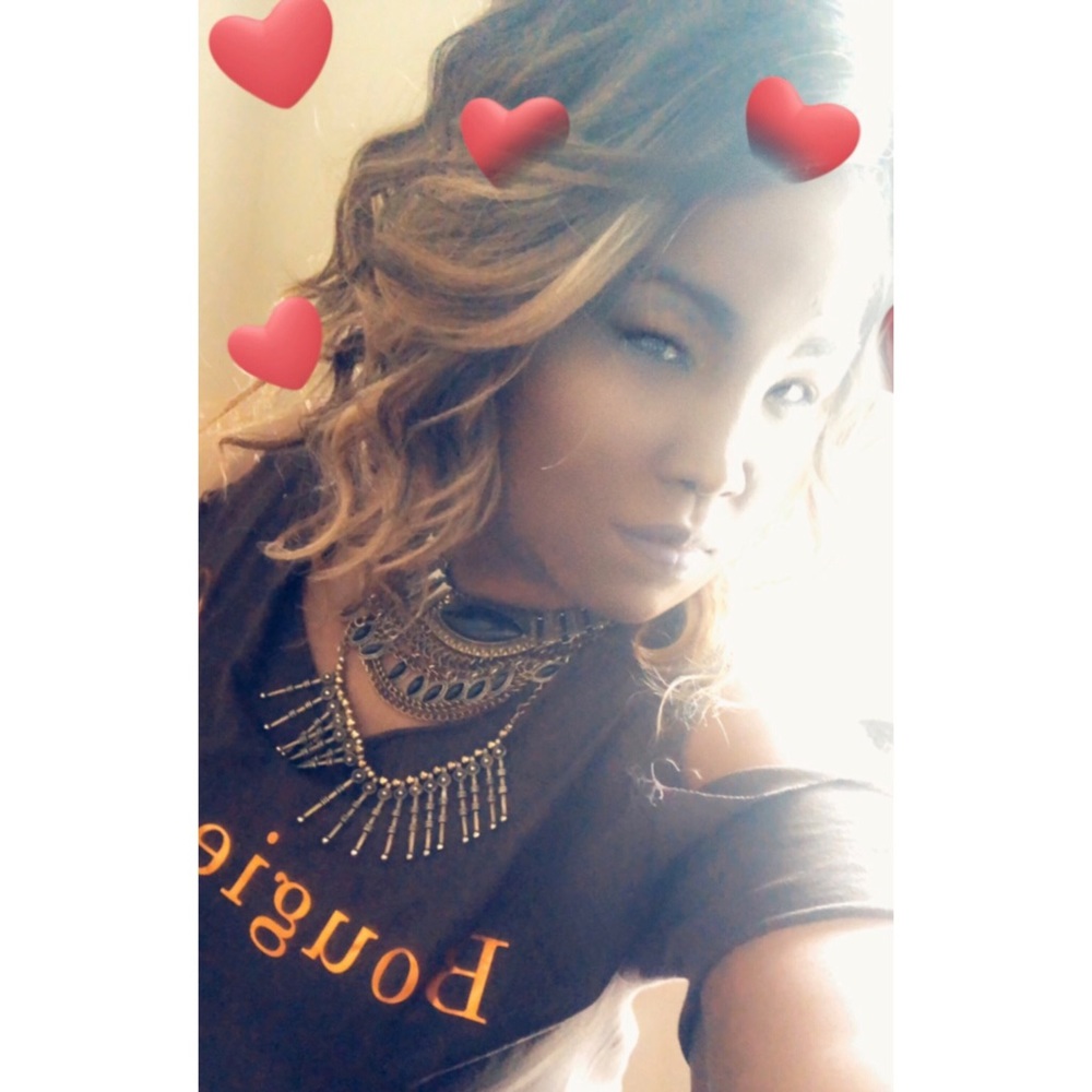 Meet your Posher, Nicole